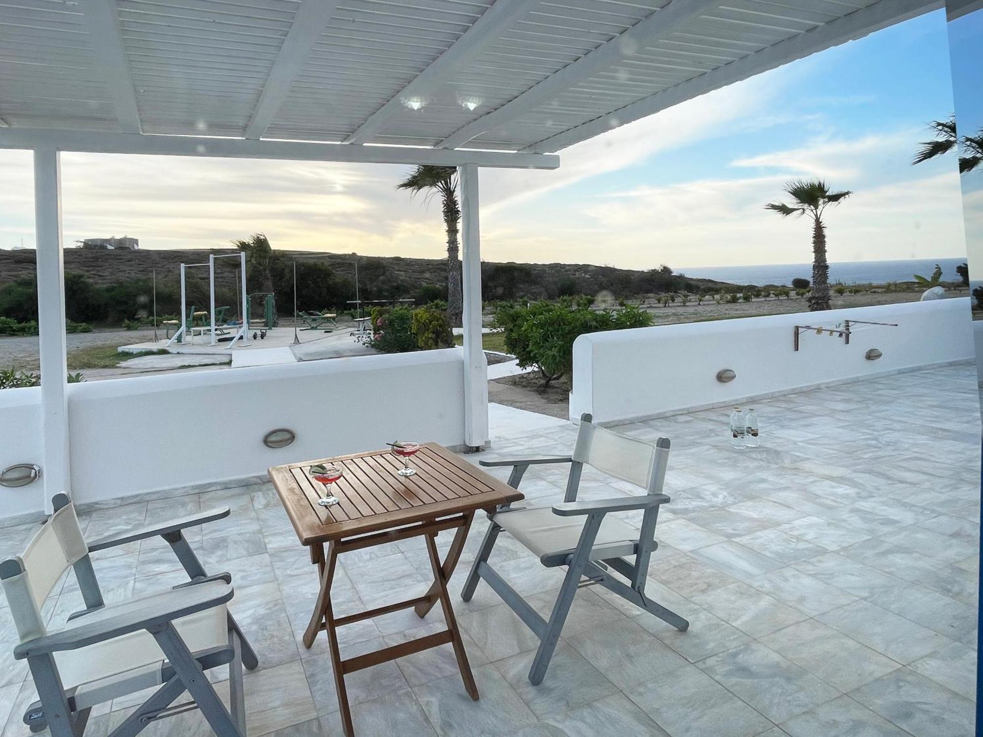 Argo-Milos Adamantas  Exterior photo